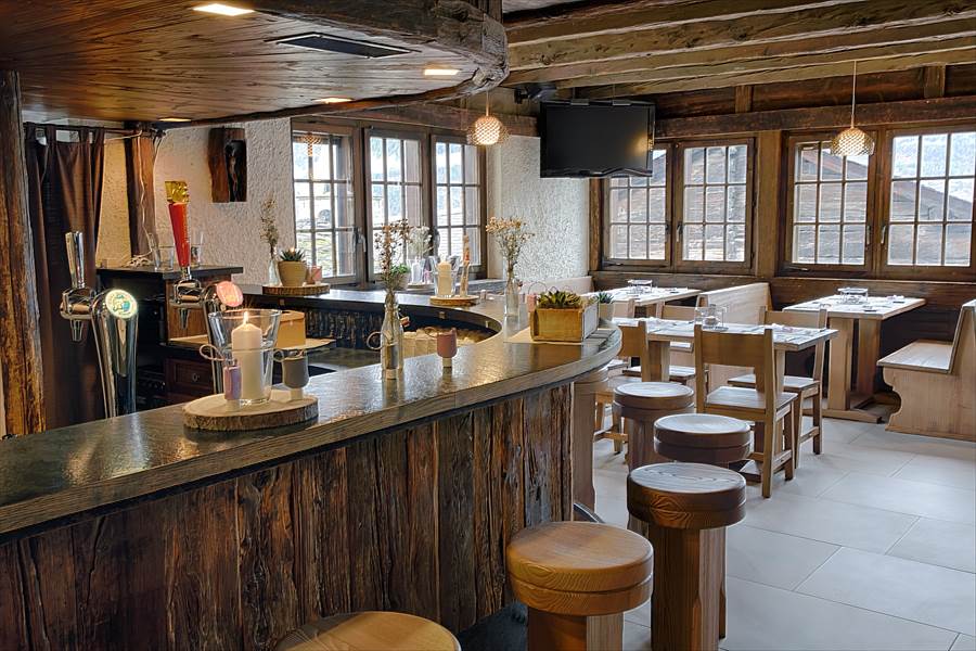 Bar I