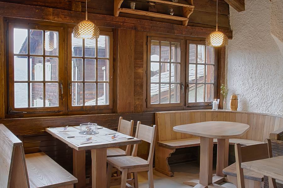 Restaurant III