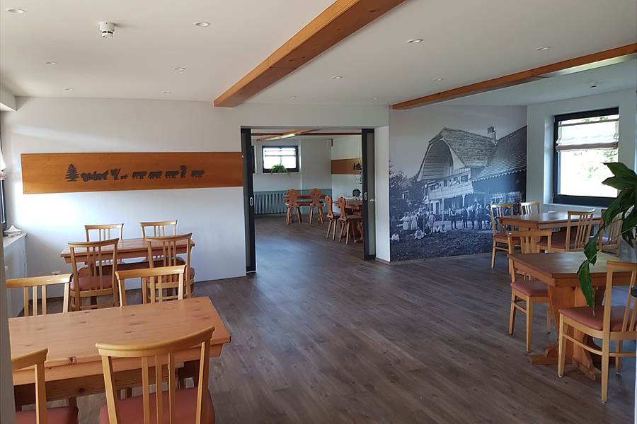 Colombettes Restaurant (ID 698462)